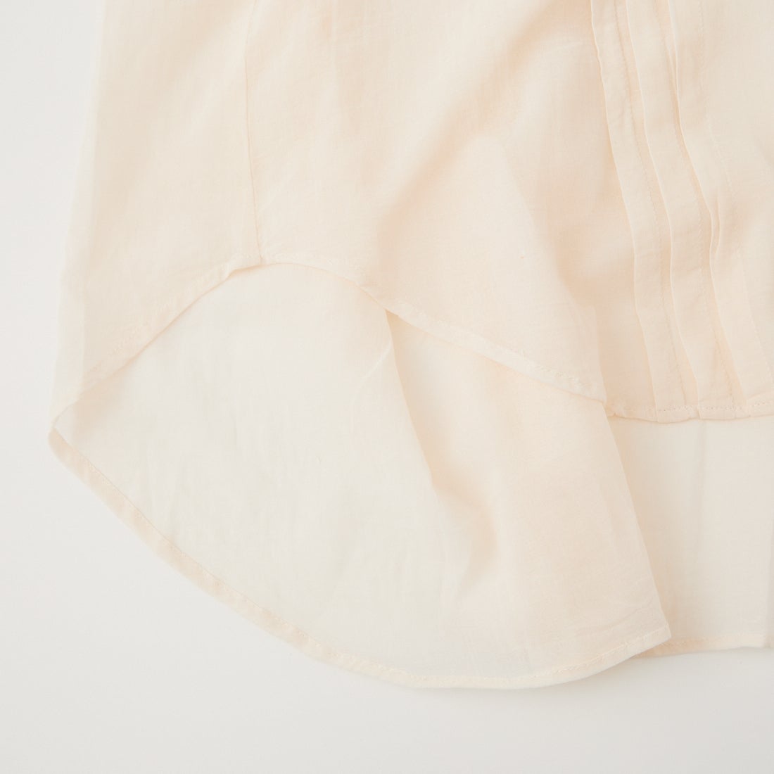 crinkle crinkle crinkle [クリンクル クリンクル クリンクル] バック刺繍シアーブラウス [CC-4534] IVORY