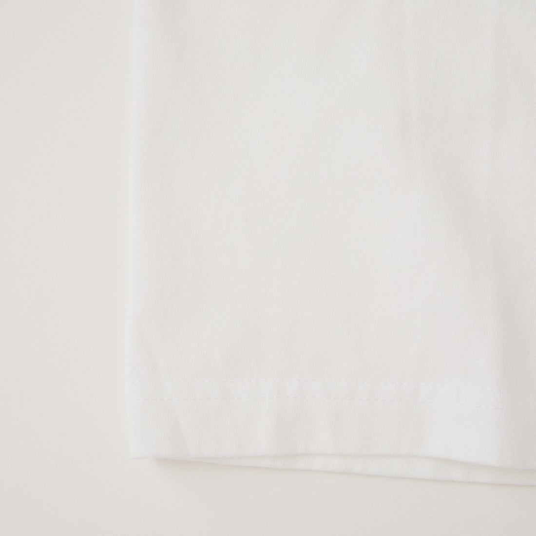 ILL ONE EIGHTY [イル ワンエイティ] INDIANA 1073 プリントTシャツ [ILL261-31] WHITE