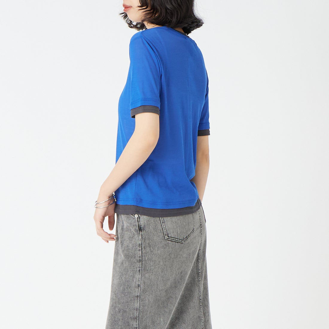 USINE [ユジーヌ] シアーショートスリーブレイヤードTシャツ [21267070] 070 ﾌﾞﾙｰ/ﾁ &&モデル身長：162cm 着用サイズ：F&&