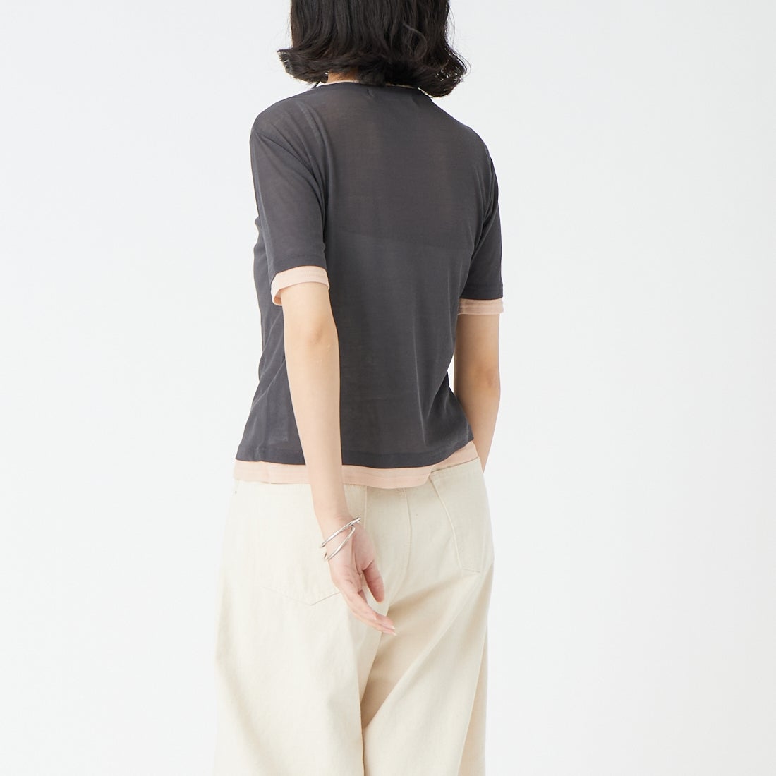 USINE [ユジーヌ] シアーショートスリーブレイヤードTシャツ [21267070] 003 ﾁｬｺｰﾙ/ &&モデル身長：162cm 着用サイズ：F&&