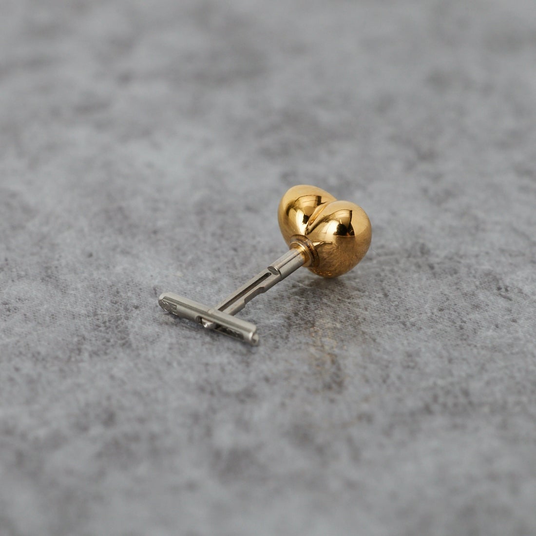 Baqless [バックレス] アミティ ハートレットゴールドピアス [261AM-HT-YG] GOLD