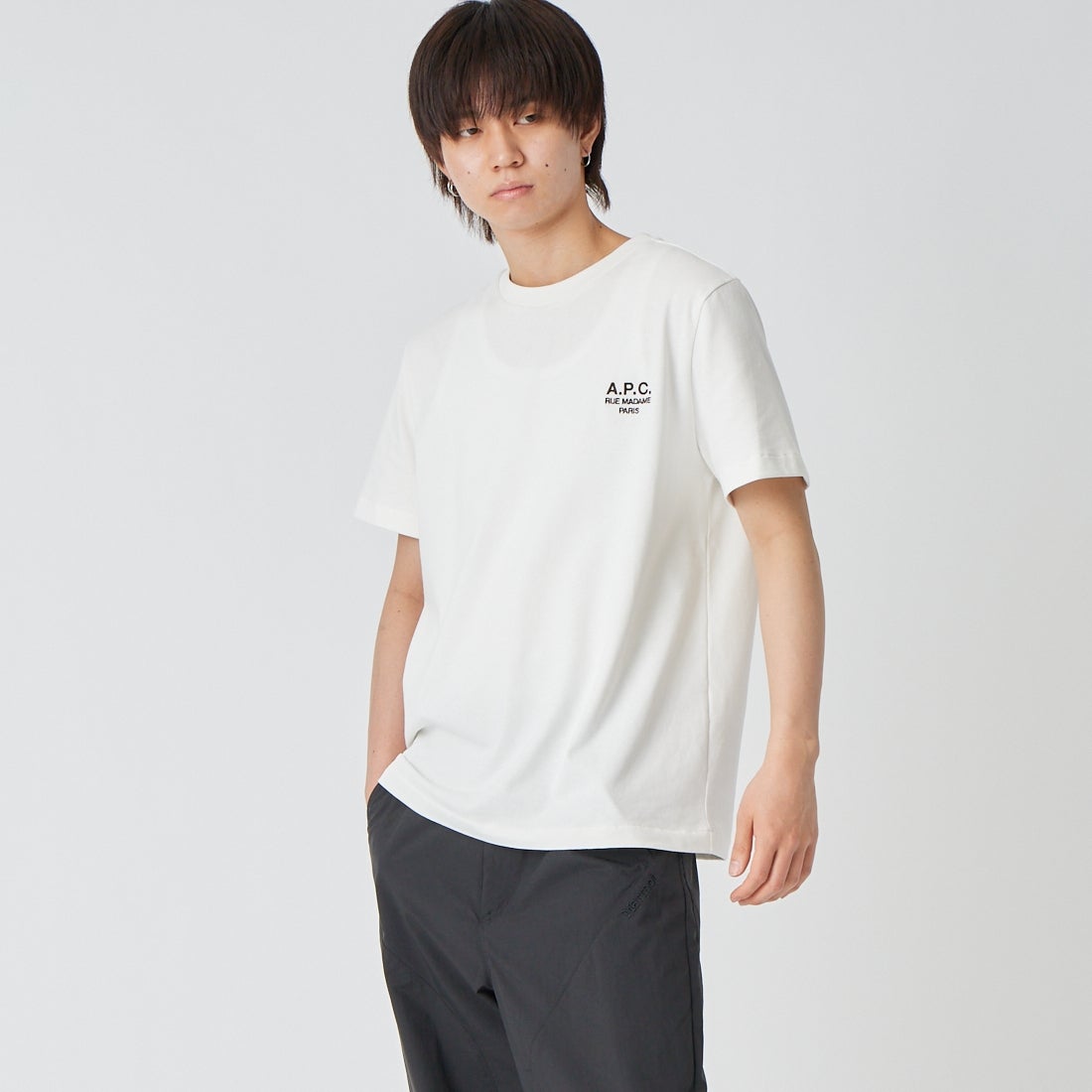 A.P.C. [アー・ペー・セー] 別注 ロゴ刺繍Tシャツ [BRODE-LOGO-JF