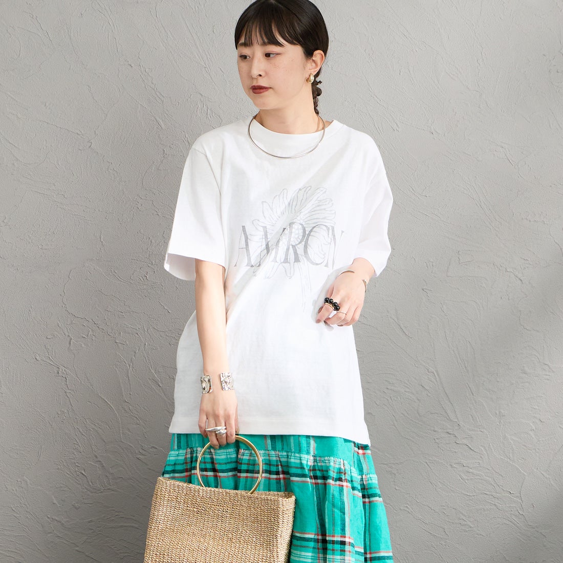 Americana [アメリカーナ] AMRCN FLOWER プリントTシャツ [BRF-807A-1] ﾎﾜｲﾄ &&モデル身長：150cm 着用サイズ：ONE SIZE&&