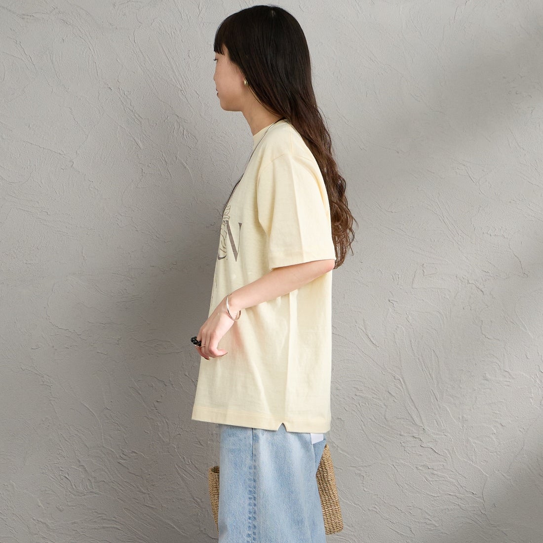 Americana [アメリカーナ] AMRCN FLOWER プリントTシャツ [BRF-807A-1] LTｲｴﾛｰ &&モデル身長：150cm 着用サイズ：ONE SIZE&&