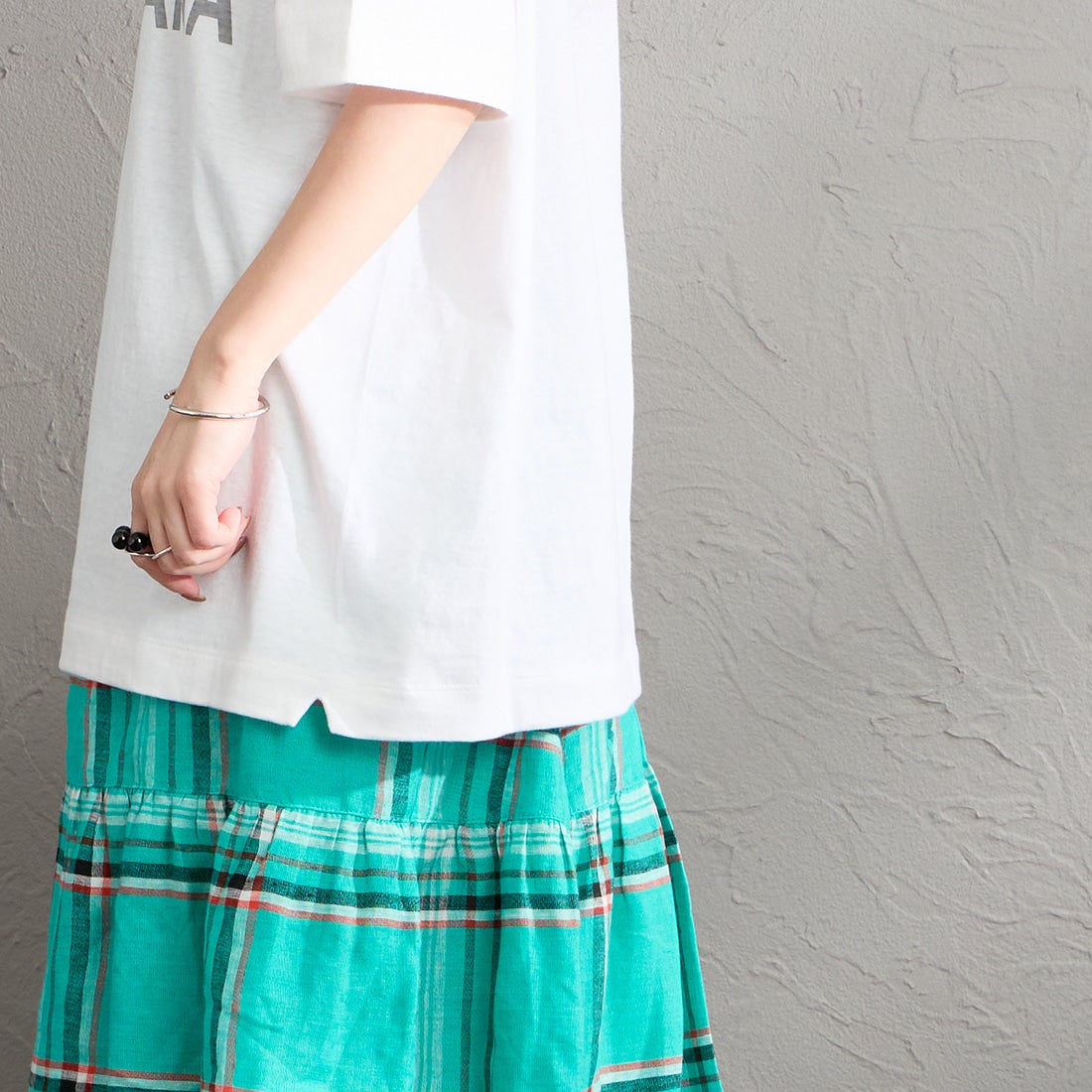 Americana [アメリカーナ] AMERICANA PALM TREE プリントシャツ [BRF-807A-2] ﾎﾜｲﾄ &&モデル身長：150cm 着用サイズ：ONE SIZE&&