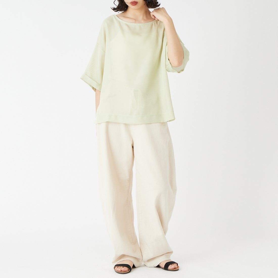 USINE [ユジーヌ] 5分袖メッシュTシャツ [21268054] 060 Lｸﾞﾘｰﾝ &&モデル身長：162cm 着用サイズ：F&&
