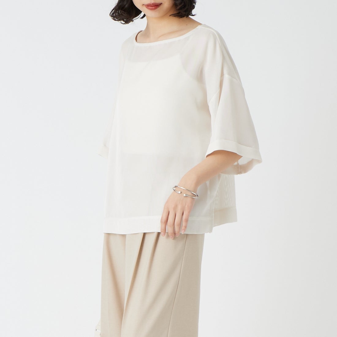 USINE [ユジーヌ] 5分袖メッシュTシャツ [21268054] 031 ｵﾌ &&モデル身長：162cm 着用サイズ：F&&