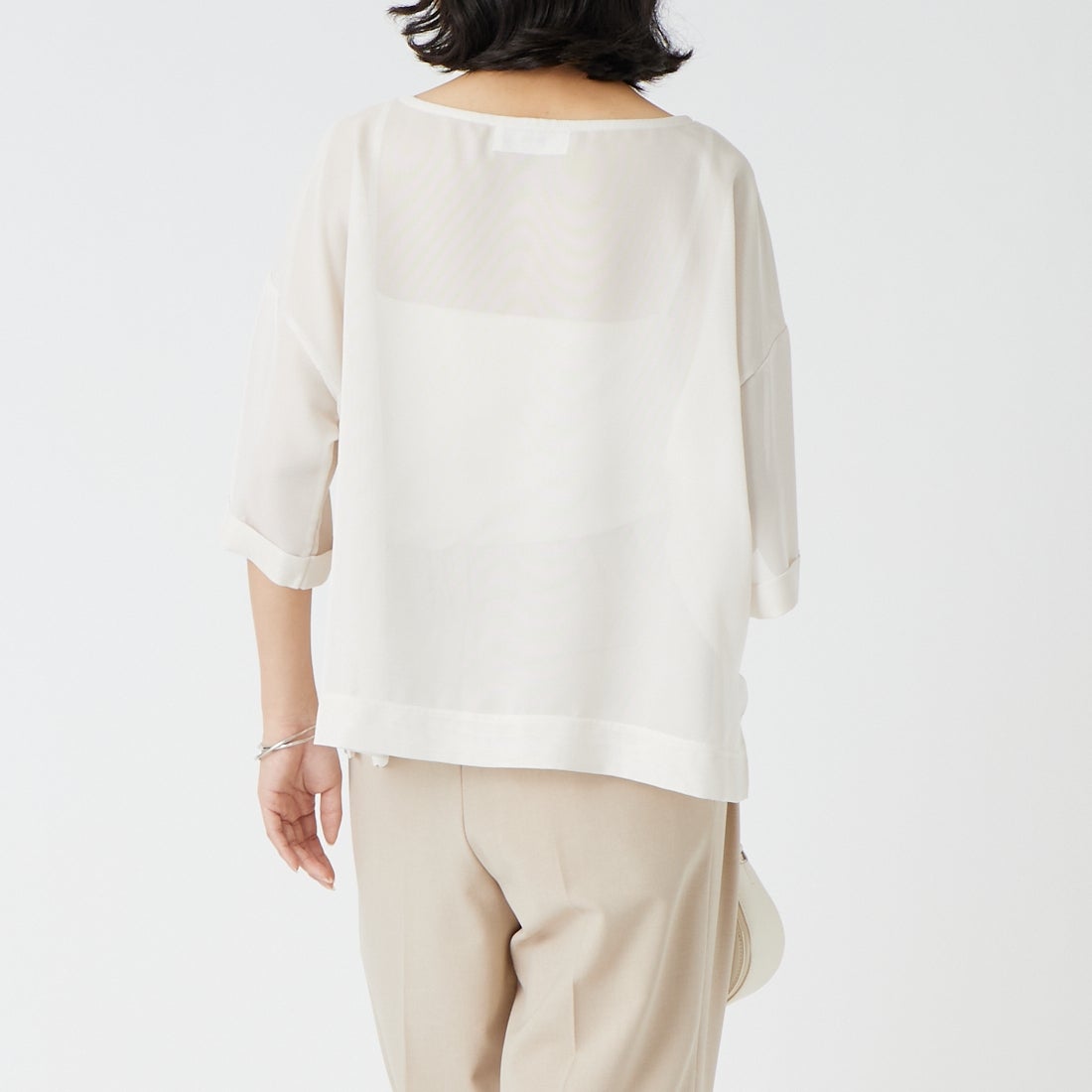 USINE [ユジーヌ] 5分袖メッシュTシャツ [21268054] 031 ｵﾌ &&モデル身長：162cm 着用サイズ：F&&