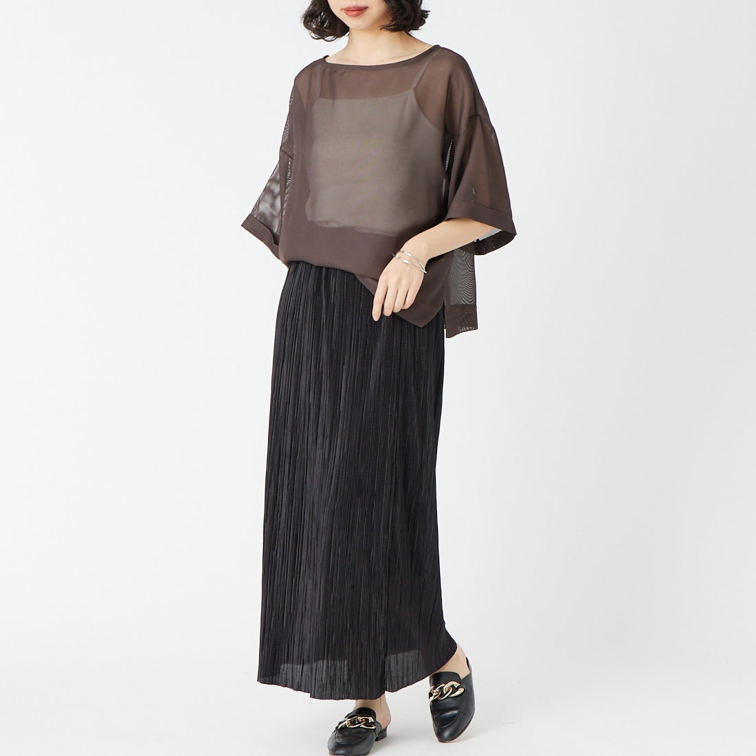 USINE [ユジーヌ] 5分袖メッシュTシャツ [21268054] 037 ﾌﾞﾗｳﾝ &&モデル身長：162cm 着用サイズ：F&&