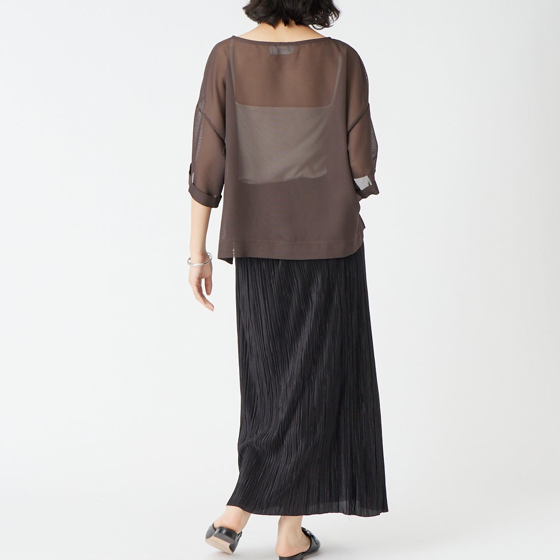 USINE [ユジーヌ] 5分袖メッシュTシャツ [21268054] 037 ﾌﾞﾗｳﾝ &&モデル身長：162cm 着用サイズ：F&&