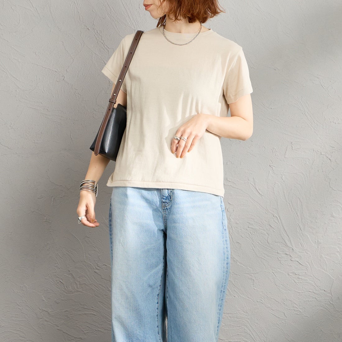 Hanes [ヘインズ] 3PクルーネックTシャツ by THE DODO JEAN [HW1-D703] 997 ASSORT &&モデル身長：158cm 着用サイズ：F&&