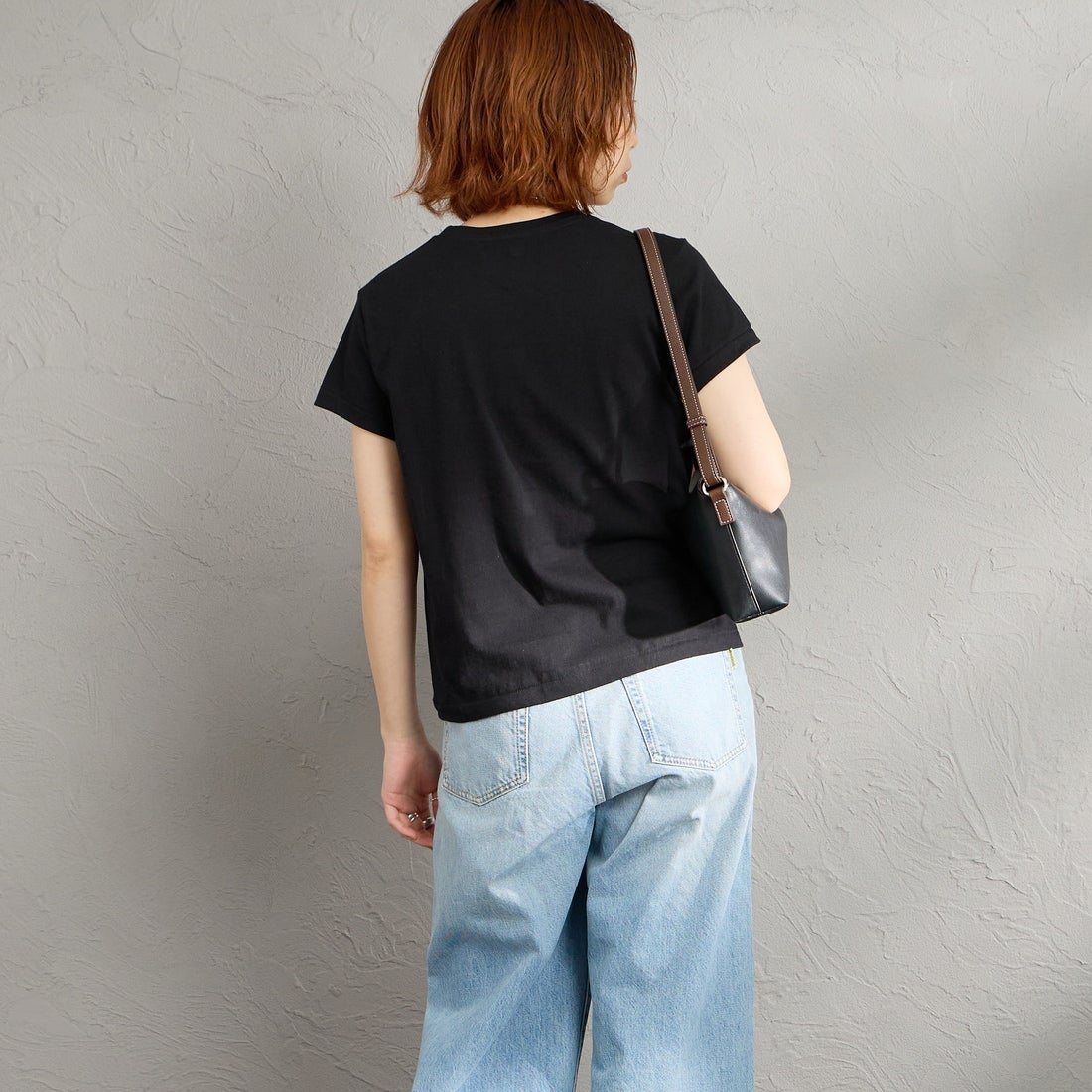 Hanes [ヘインズ] 3PクルーネックTシャツ by THE DODO JEAN [HW1-D703] 997 ASSORT &&モデル身長：158cm 着用サイズ：F&&