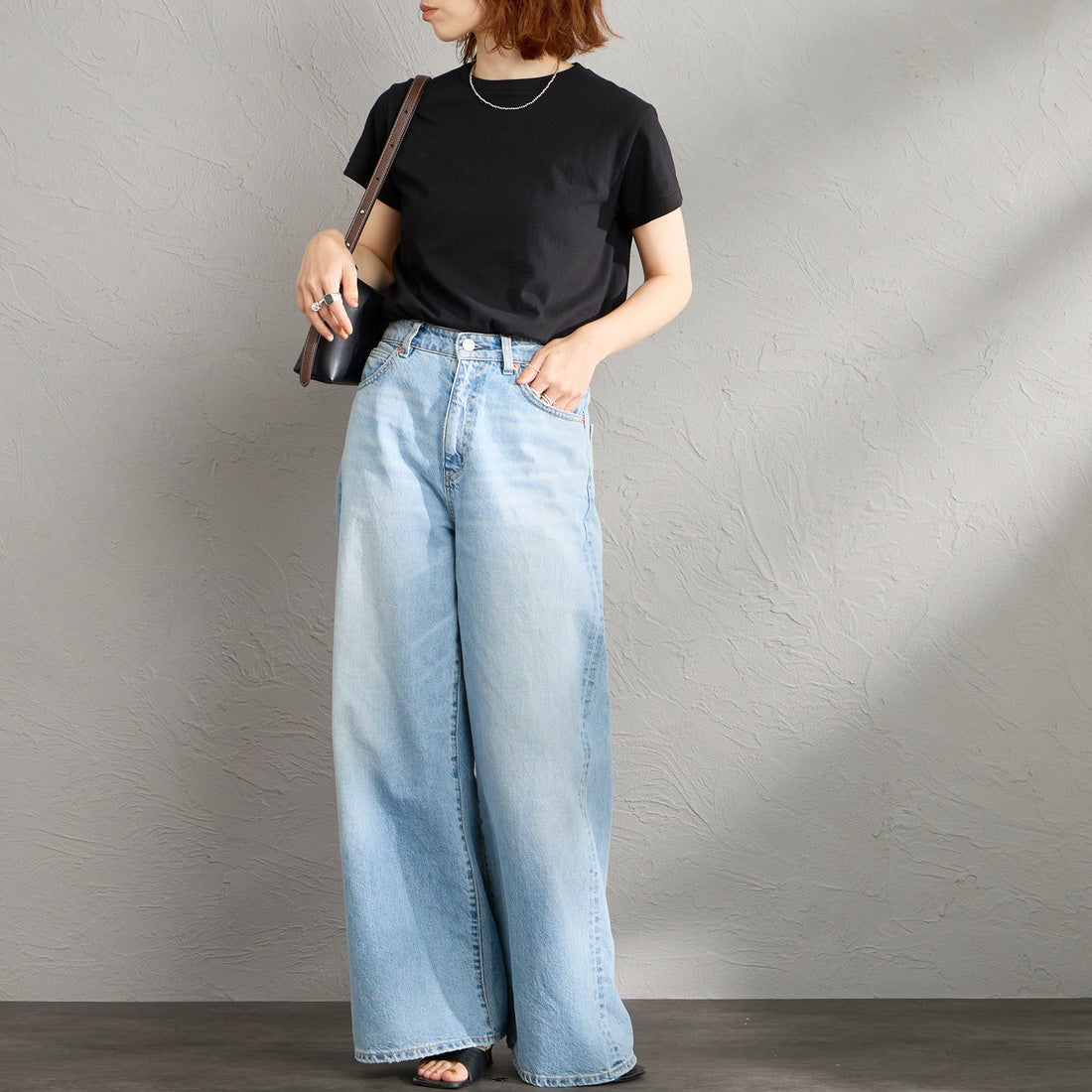 Hanes [ヘインズ] 3PクルーネックTシャツ by THE DODO JEAN [HW1-D703] 997 ASSORT &&モデル身長：158cm 着用サイズ：F&&