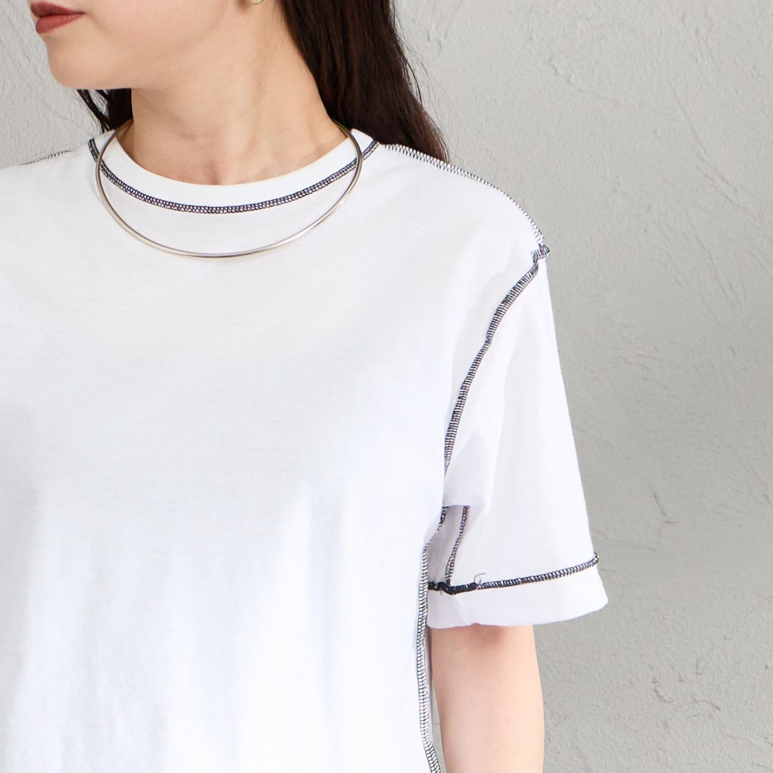Hanes [ヘインズ] 3PリバーシブルクルーネックTシャツ by THE DODO JEAN [HW1-D702] 010 WHITE &&モデル身長：150cm 着用サイズ：S&&