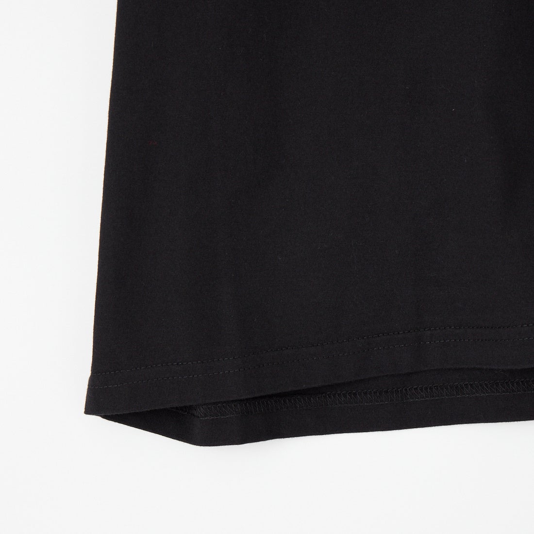 X-girl [エックスガール] カーシブスクリプトロゴ＆フェイス 半袖Tシャツ [105261011011] BLACK