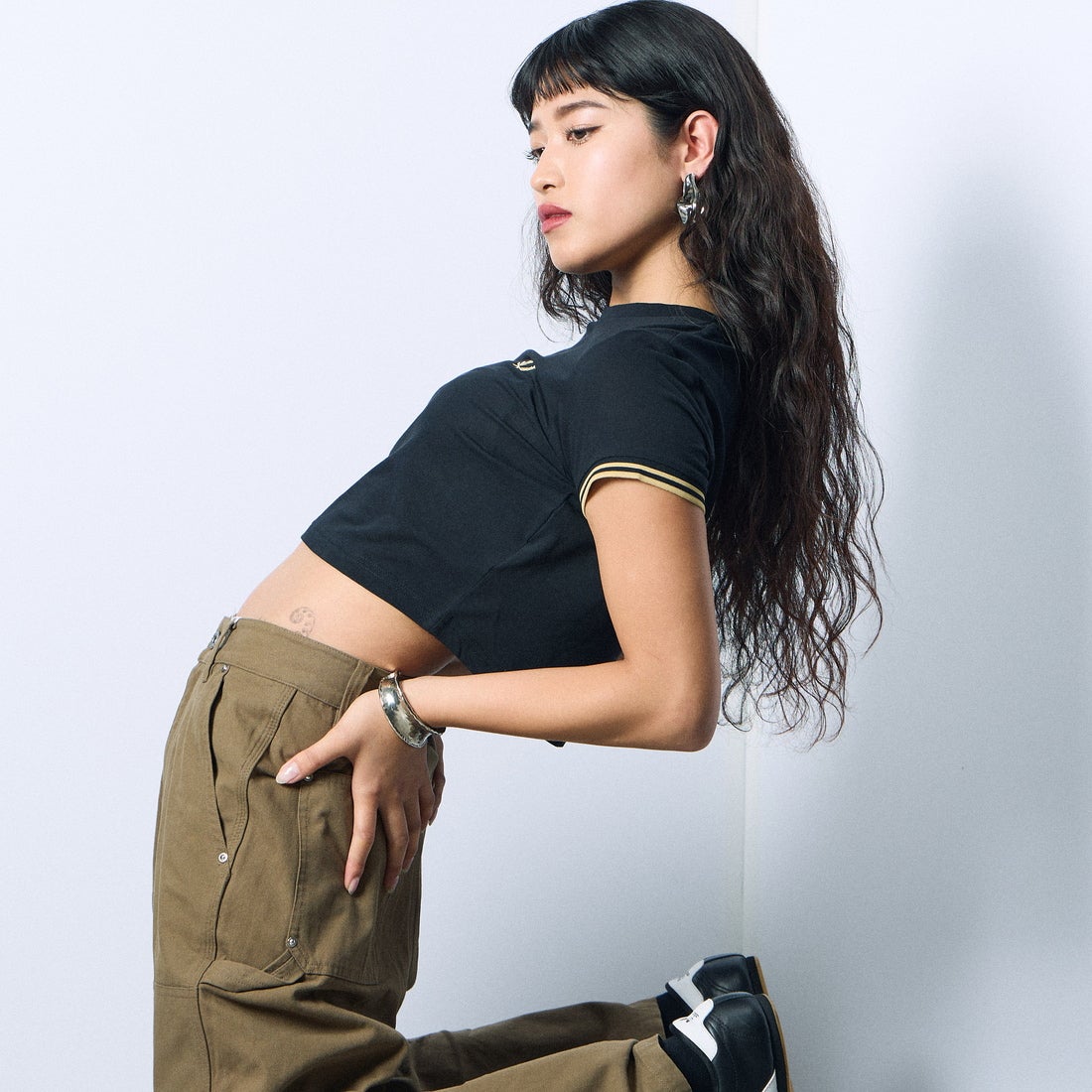 FRED PERRY [フレッドペリー] ティップドピケTシャツ [G2171] 90A BLK/CH &&モデル身長：162cm 着用サイズ：10&&