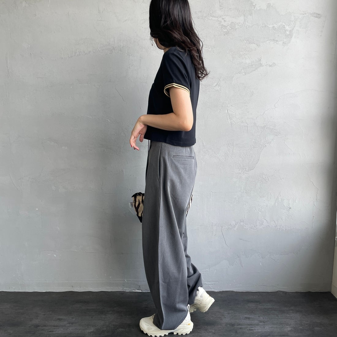 FRED PERRY [フレッドペリー] ティップドピケTシャツ [G2171] 90A BLK/CH &&モデル身長：160cm 着用サイズ：10&&