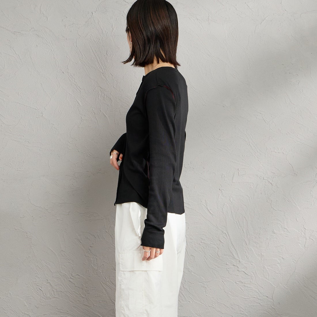 MEYAME [メヤメ] ソフトリブ サイドステッチ カーディガン [MEY-2335] BLACK &&モデル身長：160cm 着用サイズ：F&&