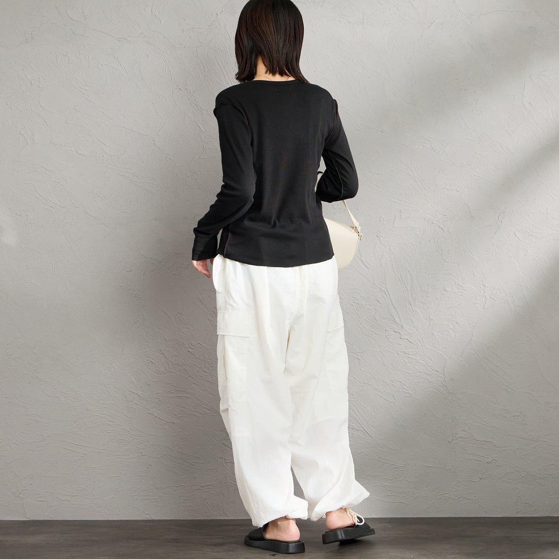 MEYAME [メヤメ] ソフトリブ サイドステッチ カーディガン [MEY-2335] BLACK &&モデル身長：160cm 着用サイズ：F&&