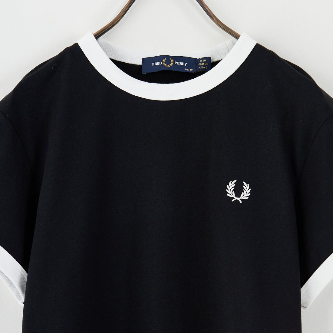 FRED PERRY [フレッドペリー] クロップド リンガーTシャツ [G9163] 102 BLACK