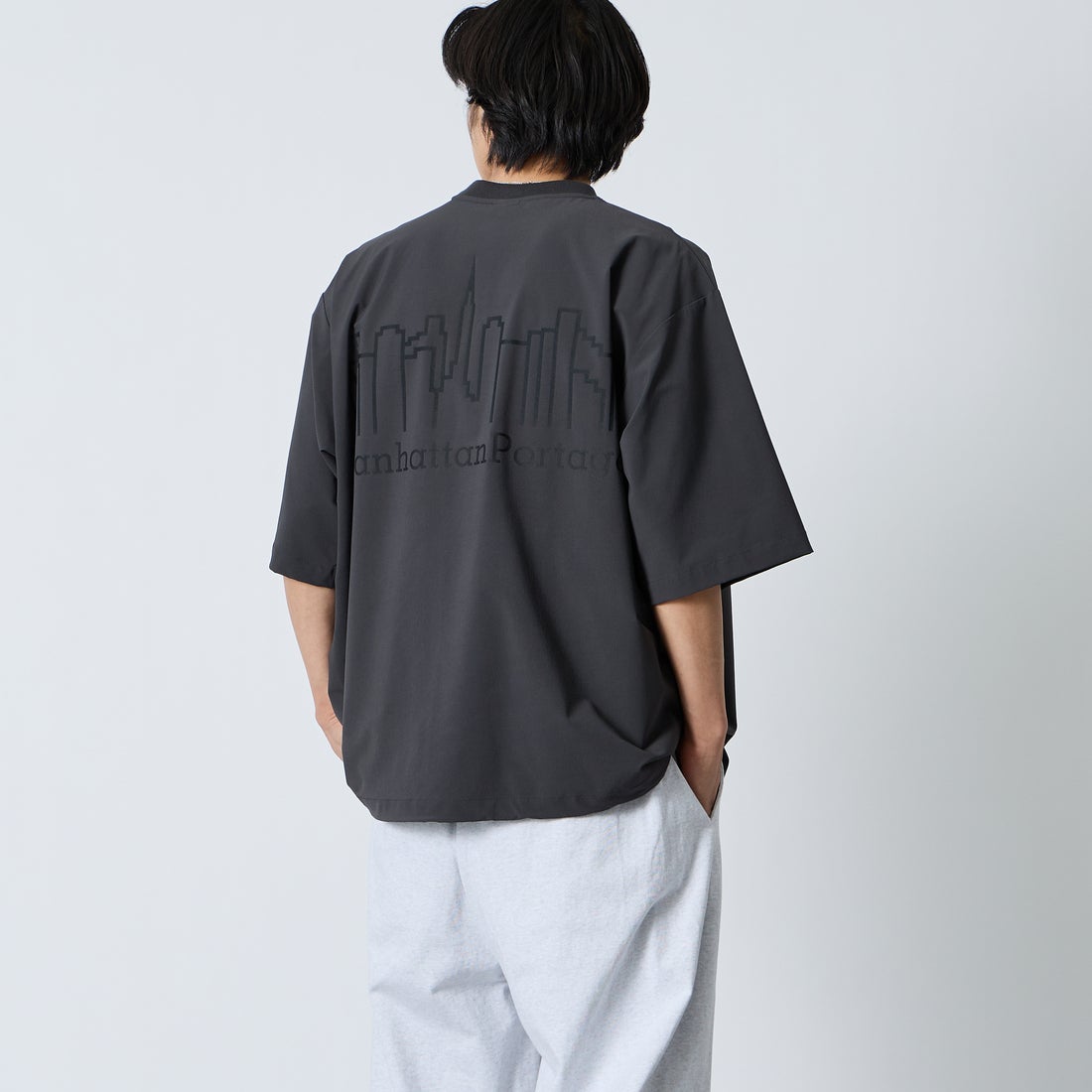 CHARCOAL&&モデル身長：179cm 着用サイズ：XL&&