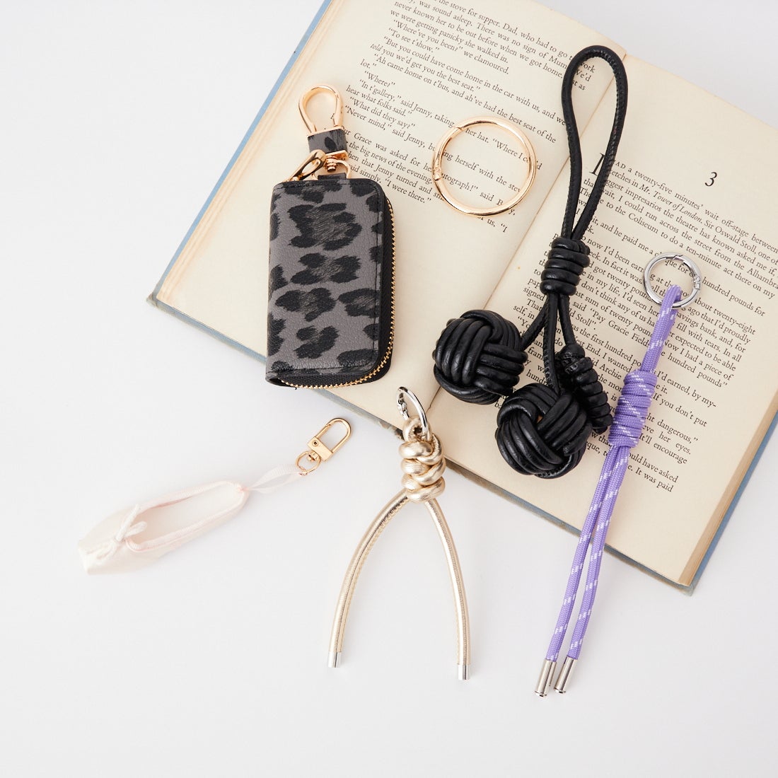 Jeans Factory Clothes [ジーンズファクトリークローズ] チェリー チャームキーホルダー [9-AC-IN6-5] ﾌﾞﾗｯｸ