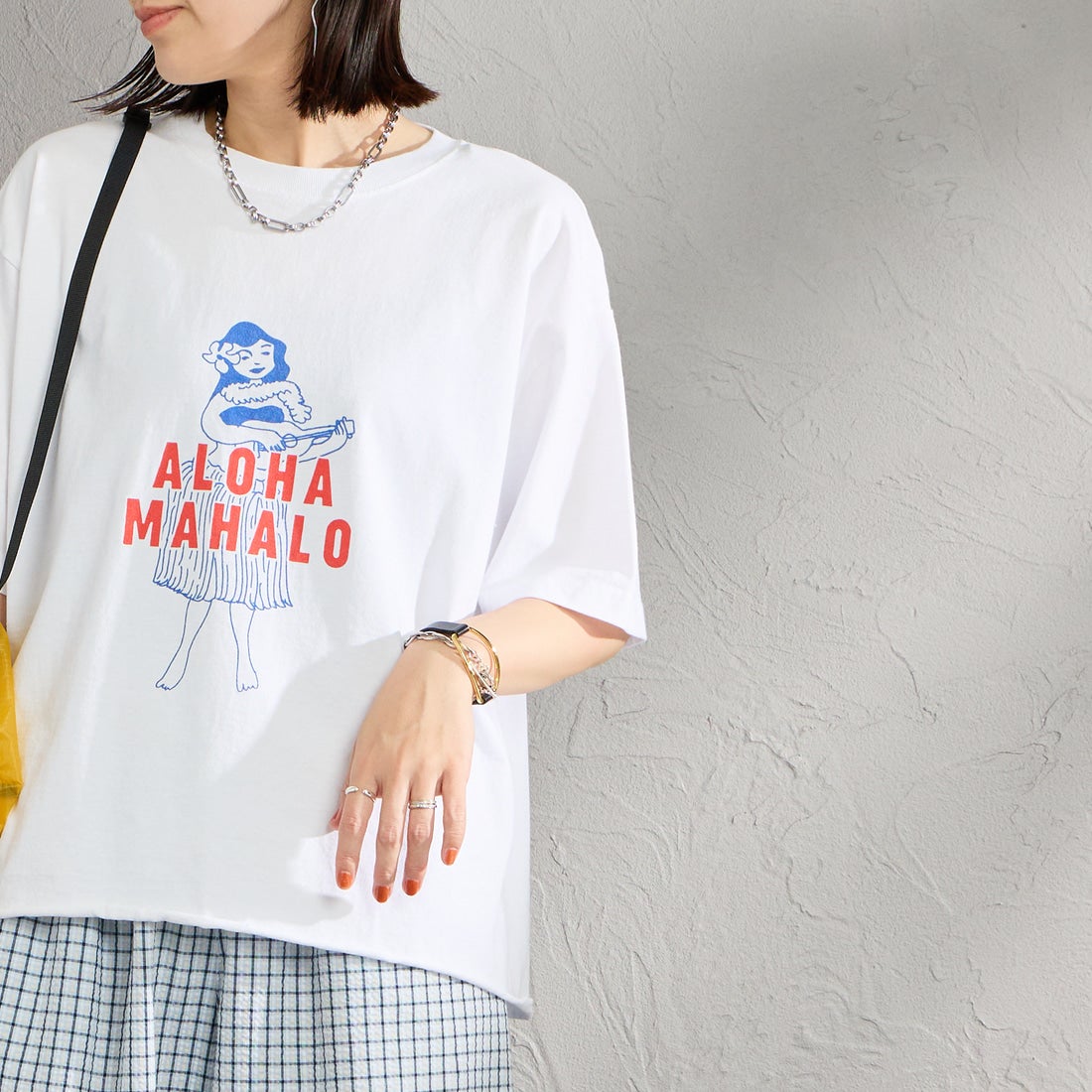 FUNG [ファング] 別注 ALOHA MAHALO カットオフプリントTシャツ [ALOHA-MAHALO-JF] WHITE &&モデル身長：160cm 着用サイズ：M&&