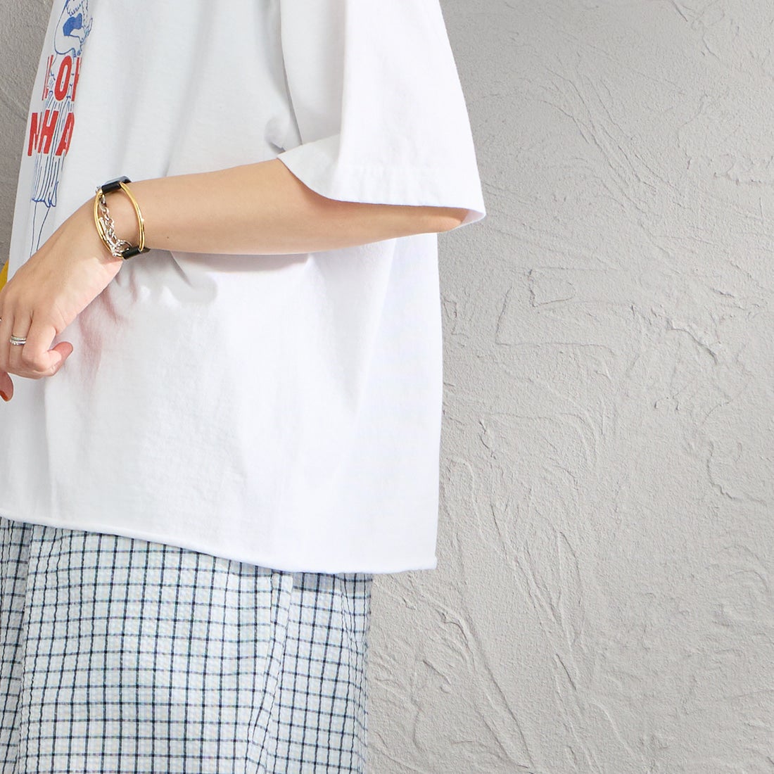 FUNG [ファング] 別注 ALOHA MAHALO カットオフプリントTシャツ [ALOHA-MAHALO-JF] WHITE &&モデル身長：160cm 着用サイズ：M&&