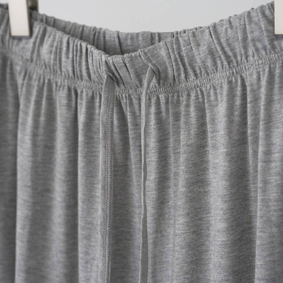 anuke [アンヌーク] カットラフパンツ [62610709] GRY