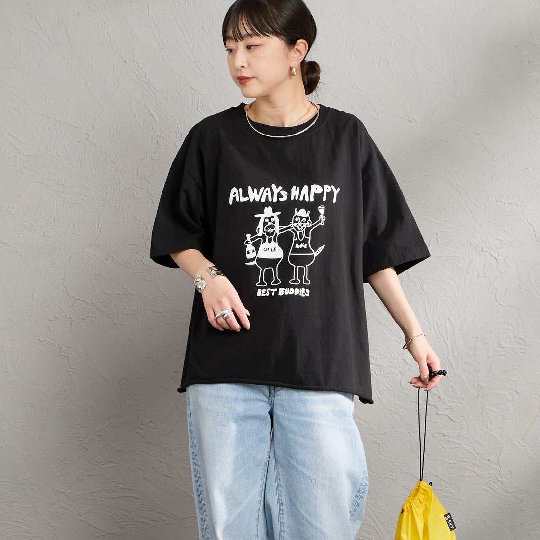 FUNG [ファング] BEST BUDDIES カットオフ プリントTシャツ [BEST-BUDDIES] BLACK &&モデル身長：150cm 着用サイズ：M&&