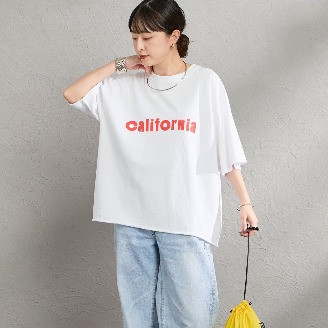 FUNG [ファング] C.ORANGE カットオフ プリントTシャツ [CORANGE] WHT/O.RED &&モデル身長：150cm 着用サイズ：M&&
