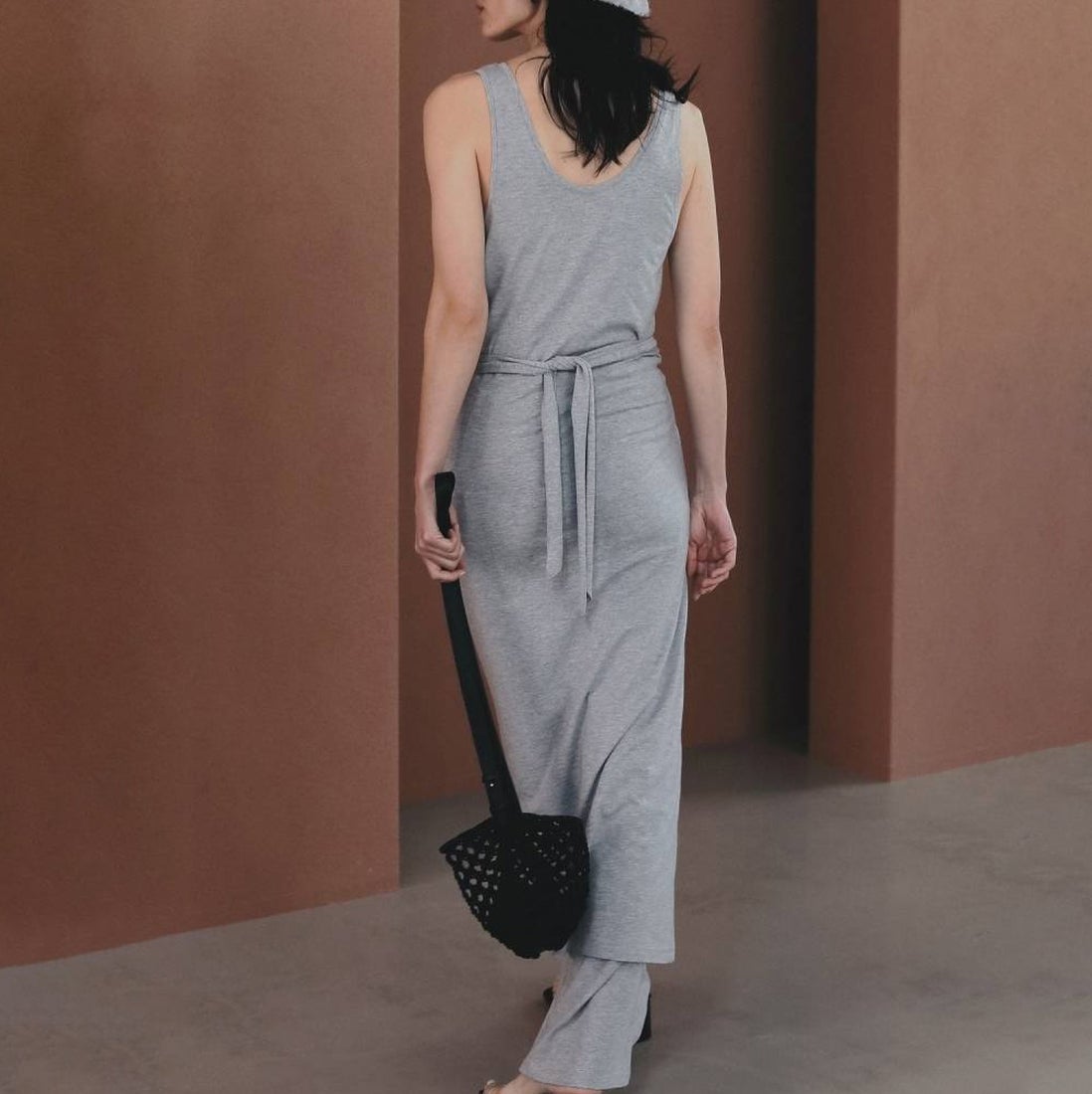 anuke [アンヌーク] スリーブレス カットワンピース [62610310] GRY