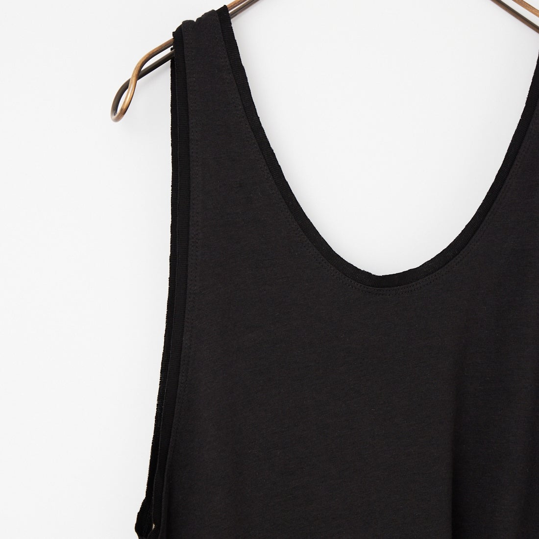 anuke [アンヌーク] スリーブレス カットワンピース [62610310] BLK