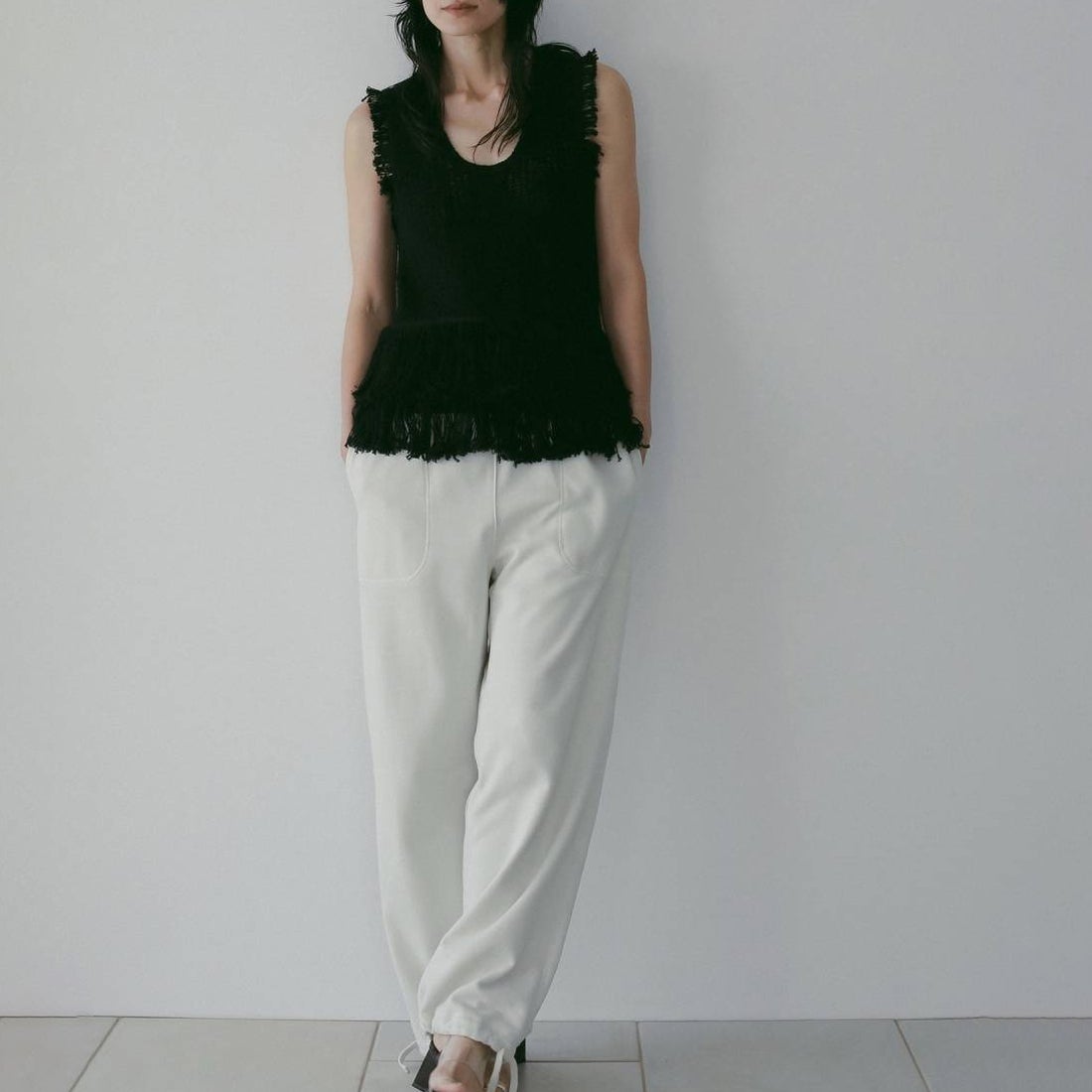 anuke [アンヌーク] フリンジ ニットタンクトップ [62610510] BLK