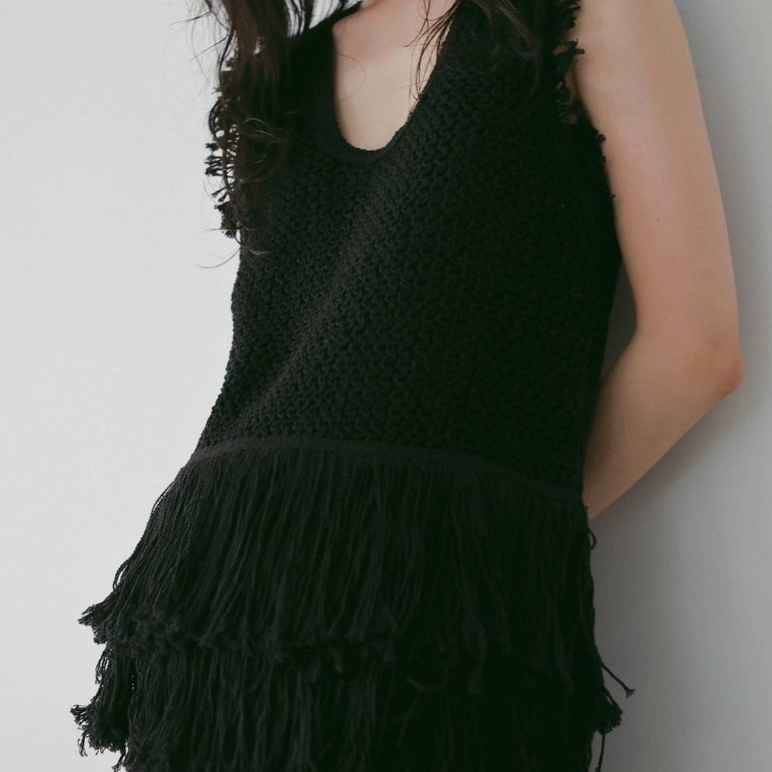 anuke [アンヌーク] フリンジ ニットタンクトップ [62610510] BLK