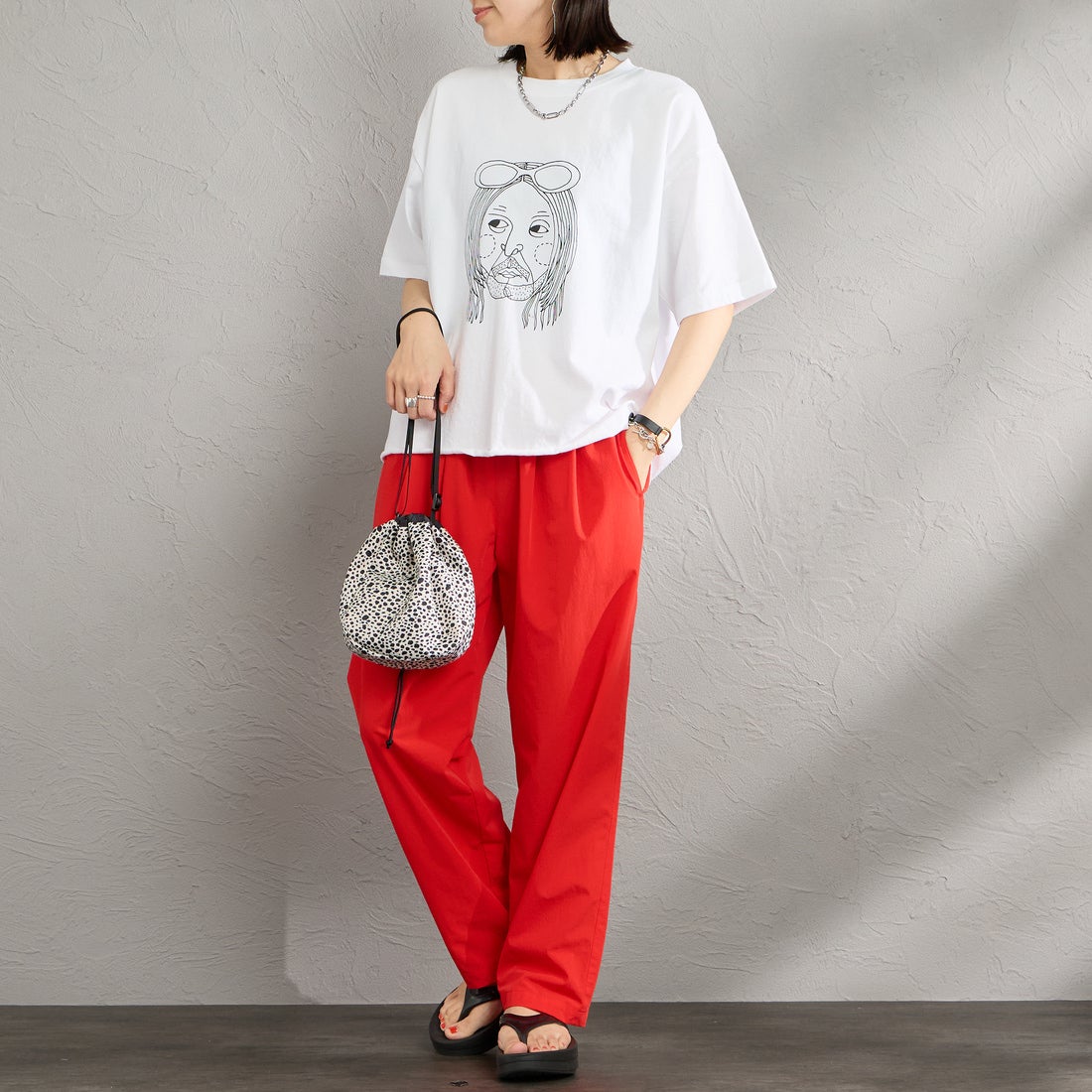 FUNG [ファング] K.C カットオフ プリントTシャツ [KC] WHT/BLACK &&モデル身長：160cm 着用サイズ：M&&