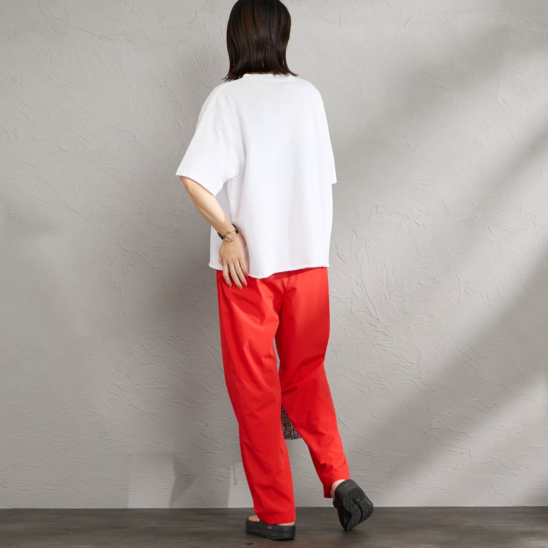 FUNG [ファング] K.C カットオフ プリントTシャツ [KC] WHT/BLACK &&モデル身長：160cm 着用サイズ：M&&