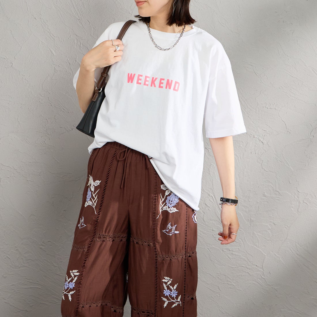 WHITE/PINK&&モデル身長：160cm 着用サイズ：M&&