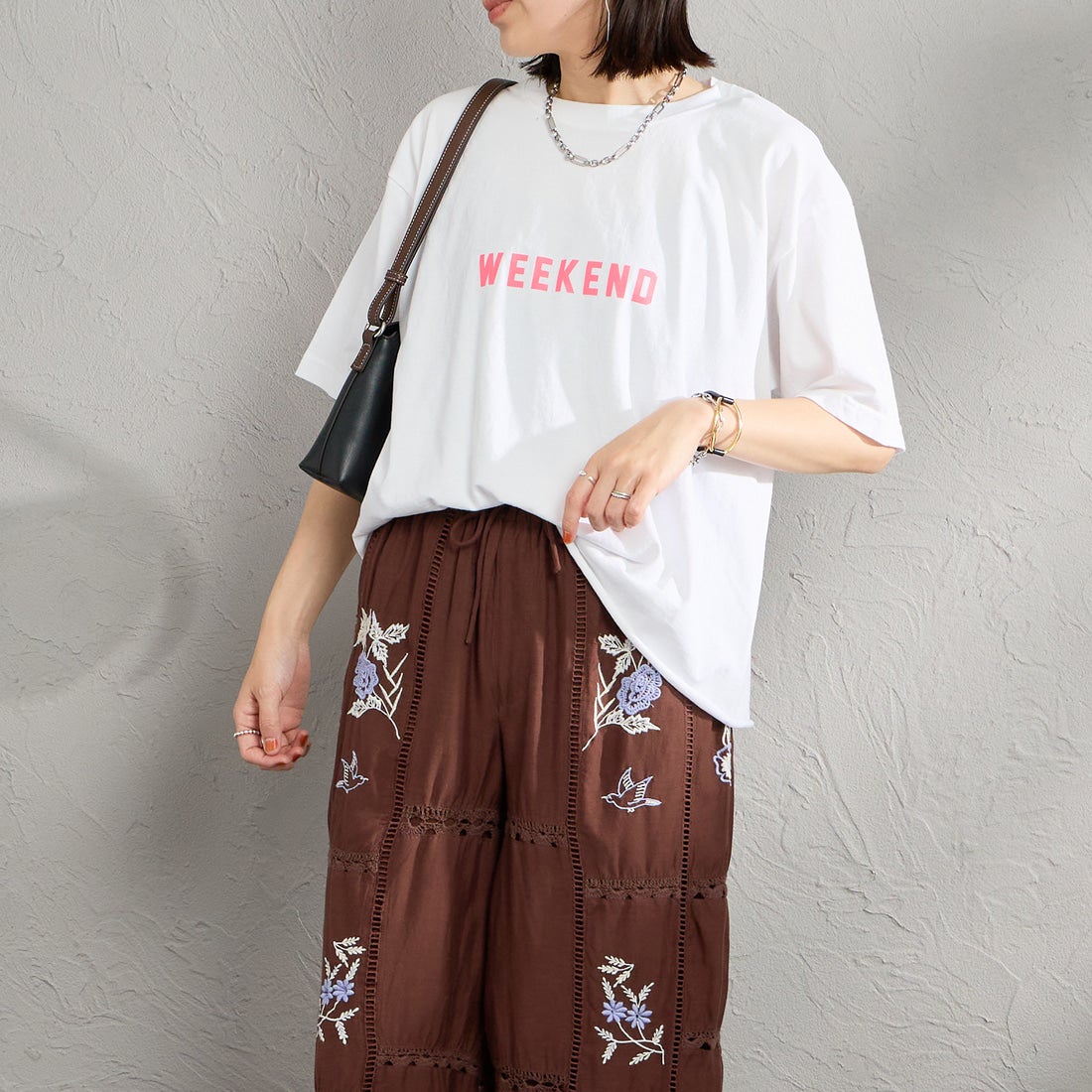 WHITE/PINK&&モデル身長：160cm 着用サイズ：M&&