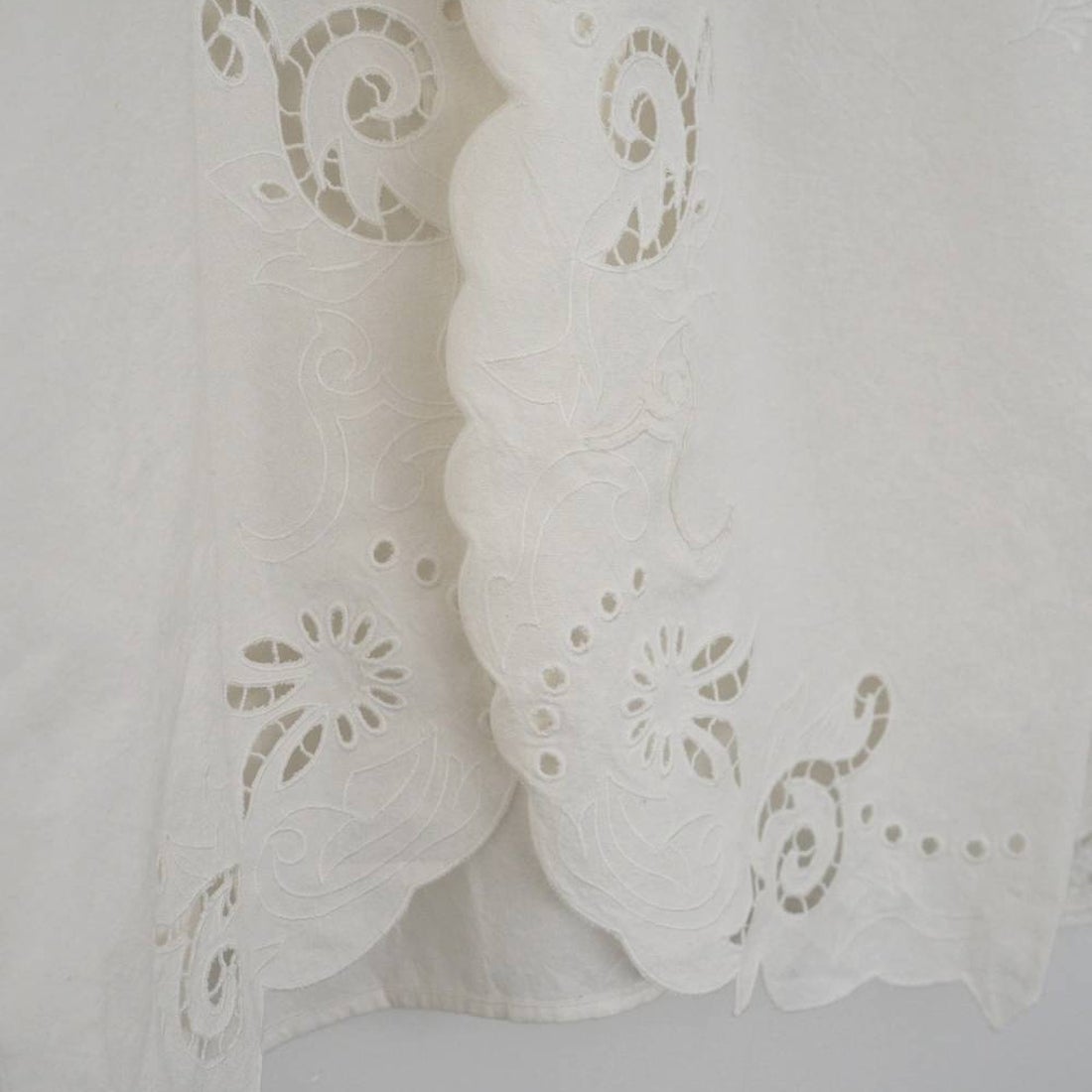 anuke [アンヌーク] カットワーク オープンカラーシャツ [62610418] WHT