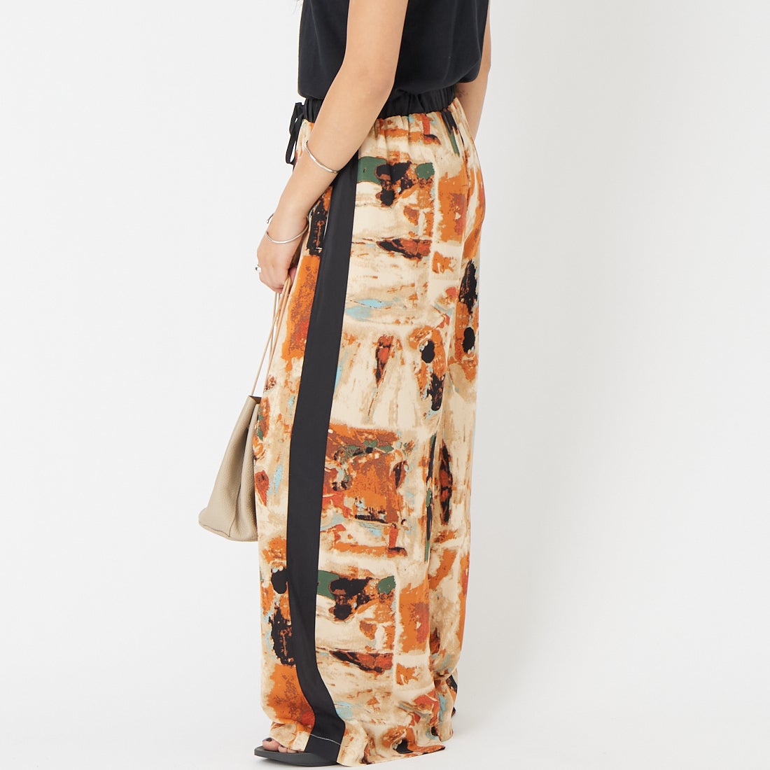 Jf Ready Made [ジェイエフレディメイド] アンシェント柄パンツ [147-19450] 35 ｵﾚﾝｼﾞ &&モデル身長：162cm 着用サイズ：F&&