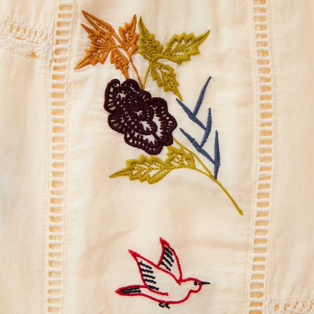 TODAYFUL [トゥデイフル] エンブロイダリー パッチワークトラウザーズ [12610719] ECRU