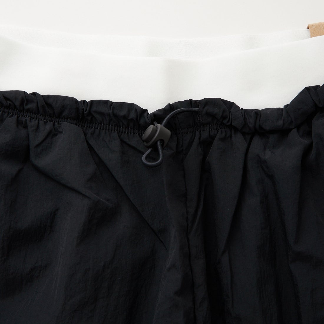 NIKE [ナイキ] ルーズ ハイウエスト パラシュート パンツ [IF0335] 010 BLACK