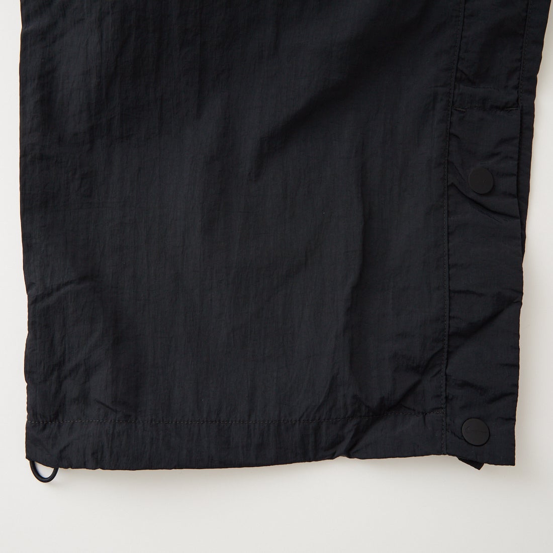 NIKE [ナイキ] ルーズ ハイウエスト パラシュート パンツ [IF0335] 010 BLACK