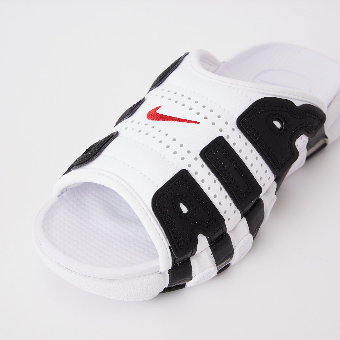 NIKE [ナイキ] エア モア アップテンポ [FB7818] 100 ﾎﾜｲﾄ/ﾊ