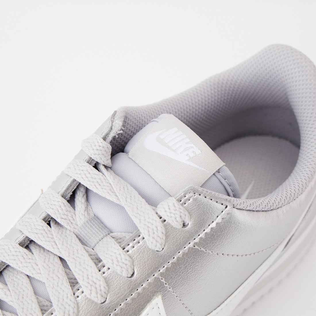 NIKE [ナイキ] コルテッツ [IR0042] 001 METALL