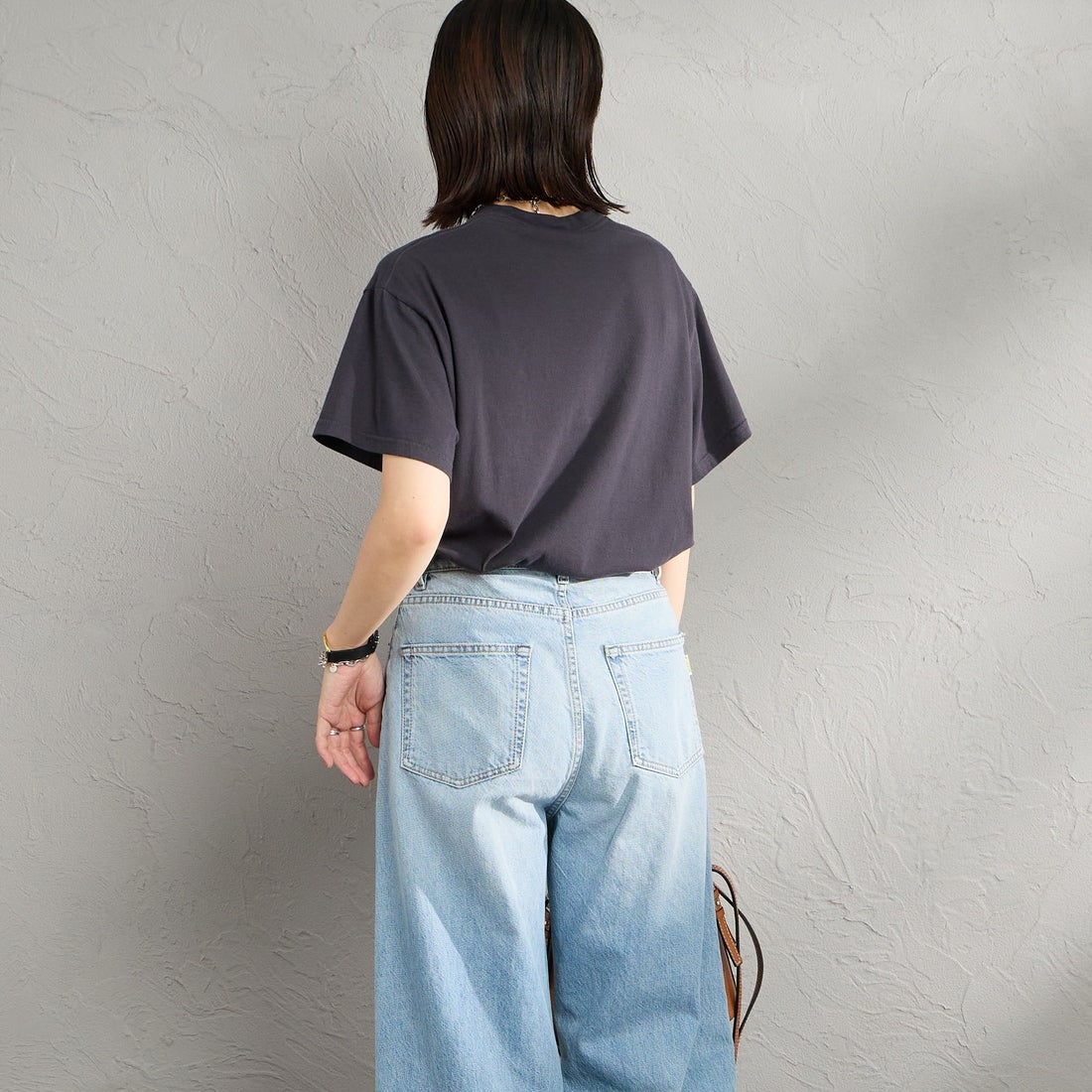 THE SHINZONE [ザ シンゾーン] BOATIES ツアーTシャツ [26MMSCU08] 06 GRAY &&モデル身長：160cm 着用サイズ：F0&&