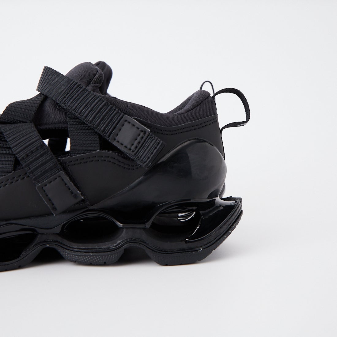 MIZUNO [ミズノ] ウエーブプロフェシー ストラップスニーカー [D1GA2519] 03 ﾌﾞﾗｯｸ