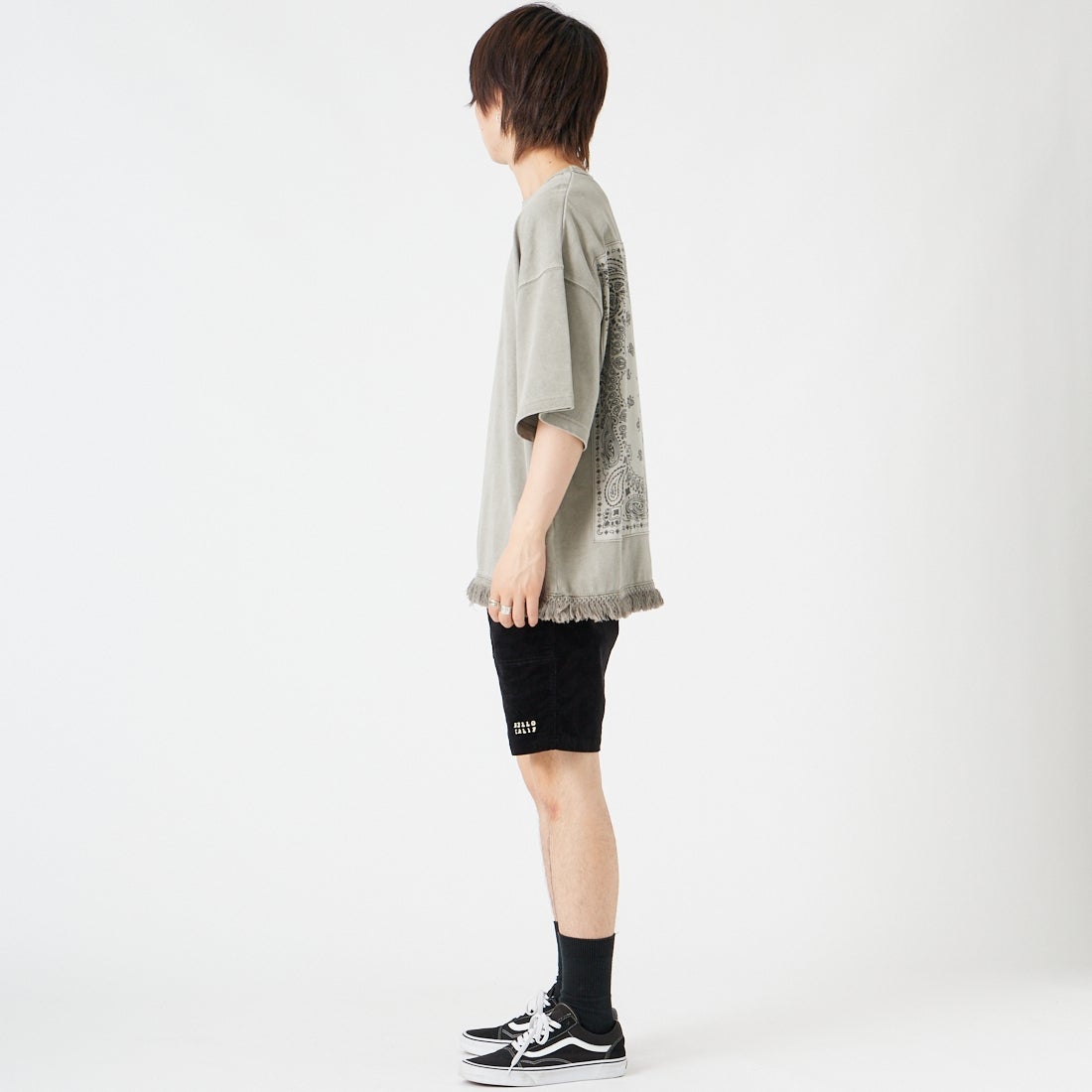 HELLO CALIF [ハローカリフ] HAV-A-HANK フリンジTシャツ [662004] GREIGE &&モデル身長：177cm 着用サイズ：L&&