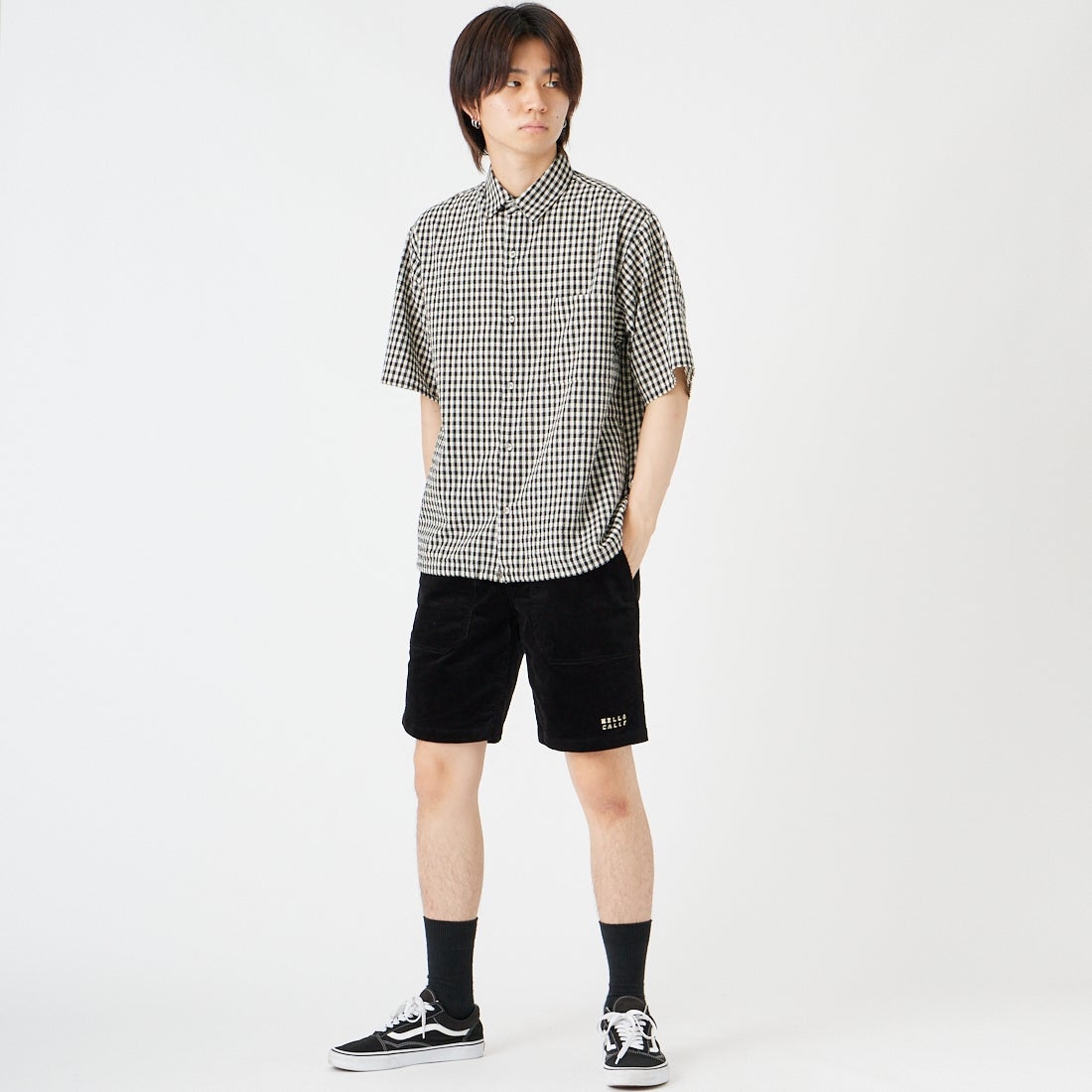 HELLO CALIF [ハローカリフ] サマーコーディロイ ショートパンツ [662330] BLACK &&モデル身長：177cm 着用サイズ：M&&